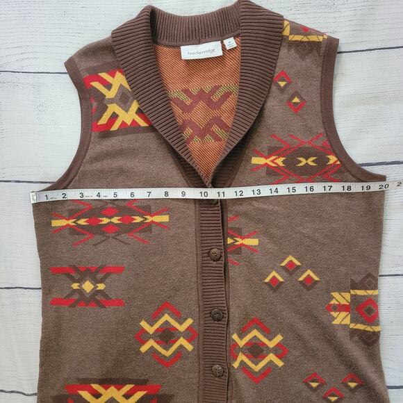 Breckenridge	Size	M Women's Southwestern Brown Sweater Button Vest - Picture 5 of 8